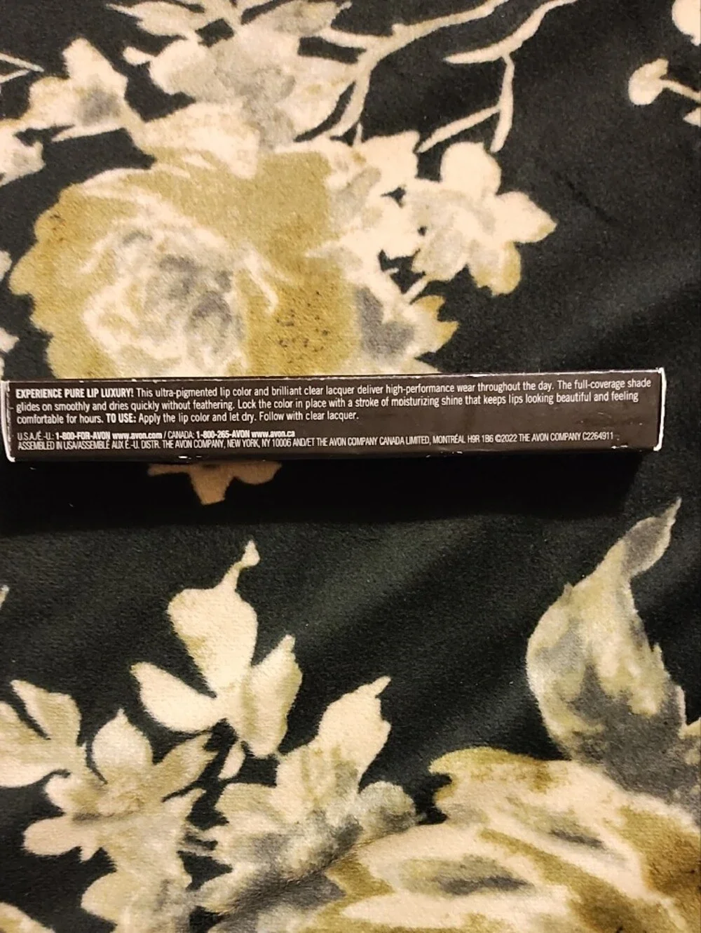 FMG Cashmere Rouge Lacquer Lip Color - Black Packaging